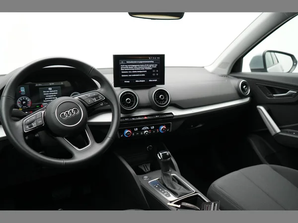 AUDI Q2 (2025) — foto 3 van 23
