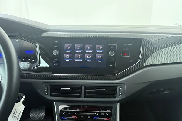 Volkswagen Taigo (2024) — foto 3 van 17