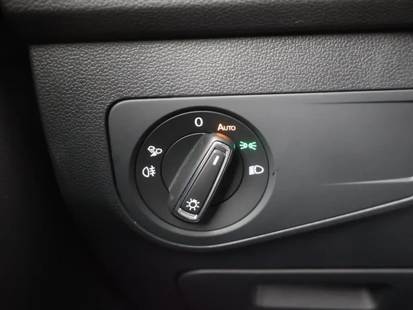 Volkswagen Tiguan Allspace (2024) — foto 22 van 35