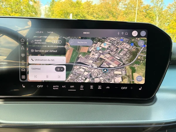 AUDI Q3 SUV (2025) — foto 5 van 17