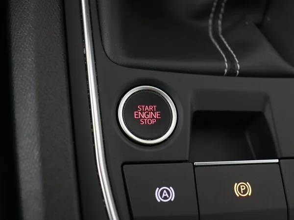 SEAT Leon (2023) — foto 16 van 27