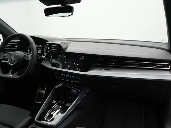 AUDI A3 Sportback PHEV (2026) — foto 4 van 10