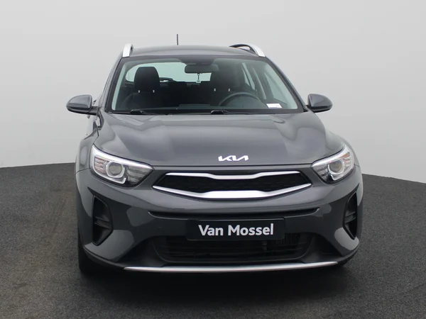 Kia Stonic (2023) — foto 23 van 35
