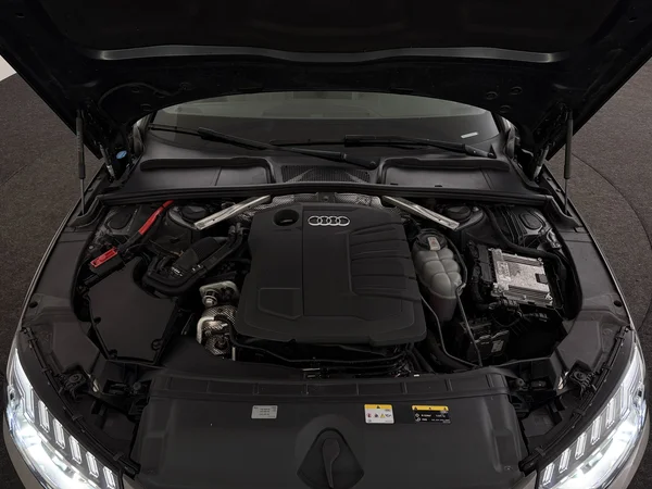 AUDI A4 (2022) — foto 6 van 30