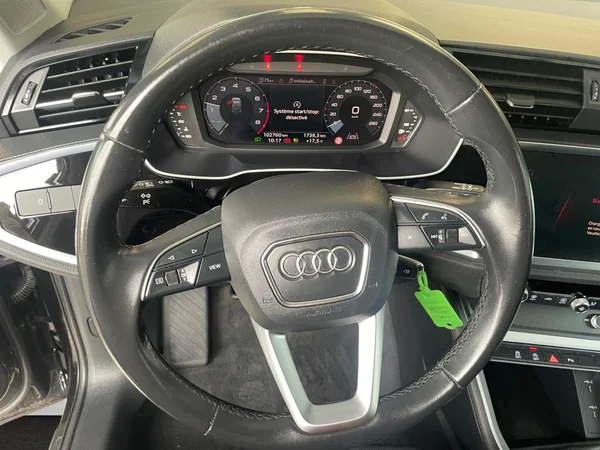 AUDI Q3 (2022) — foto 3 van 20