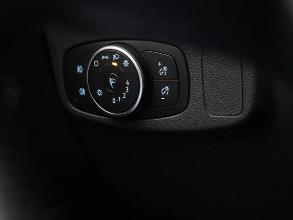 Ford Focus (2021) — foto 10 van 39