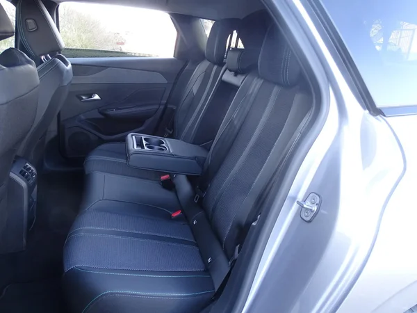Peugeot 308 (2025) — foto 3 van 23