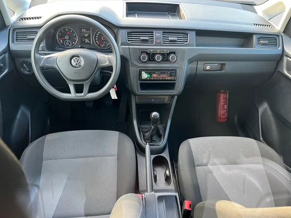 VOLKSWAGEN Caddy Van (2019) — foto 14 van 17