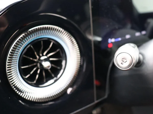 Mercedes-Benz CLA (2026) — foto 4 van 32