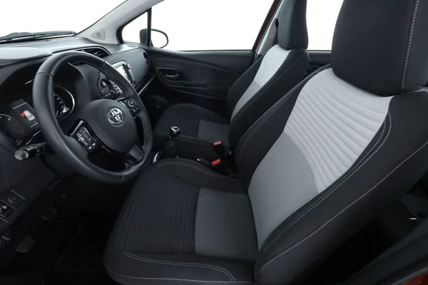 Toyota Yaris (2017) — foto 16 van 16