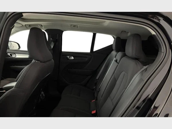 Volvo XC40 (2021) — foto 4 van 15