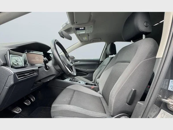 VOLKSWAGEN Golf VIII (2021) — foto 7 van 24