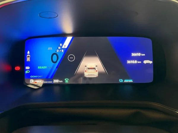 Renault Symbioz (2024) — foto 6 van 28
