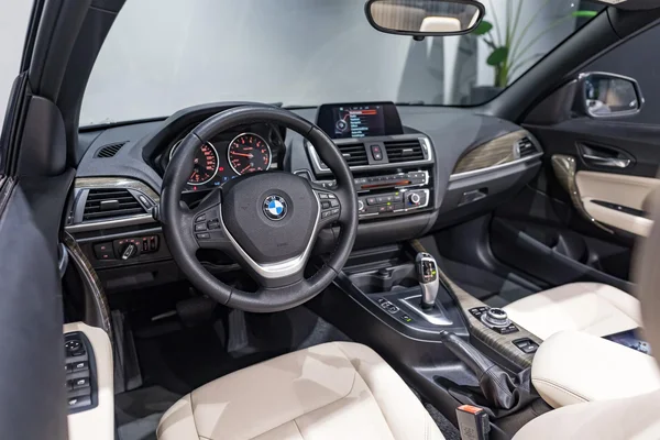 BMW 2 Reeks (2016) — foto 2 van 32