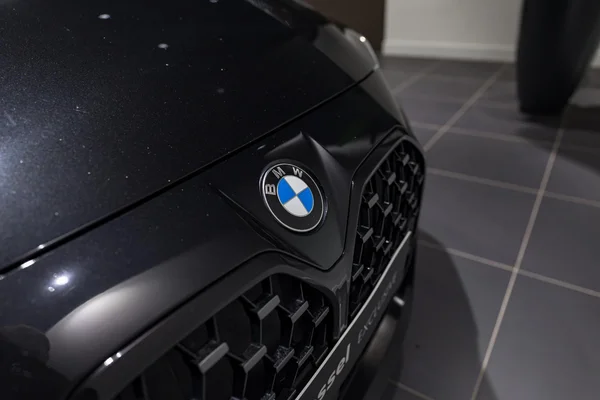 BMW 4 Reeks (2023) — foto 9 van 36