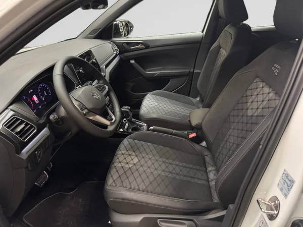 VOLKSWAGEN T-Cross (2026) — foto 14 van 22