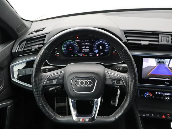 Audi Q3 (2022) — foto 7 van 24