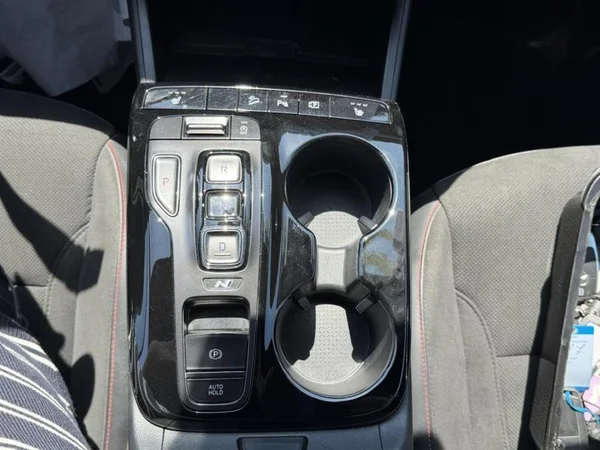HYUNDAI Tucson (2023) — foto 16 van 24