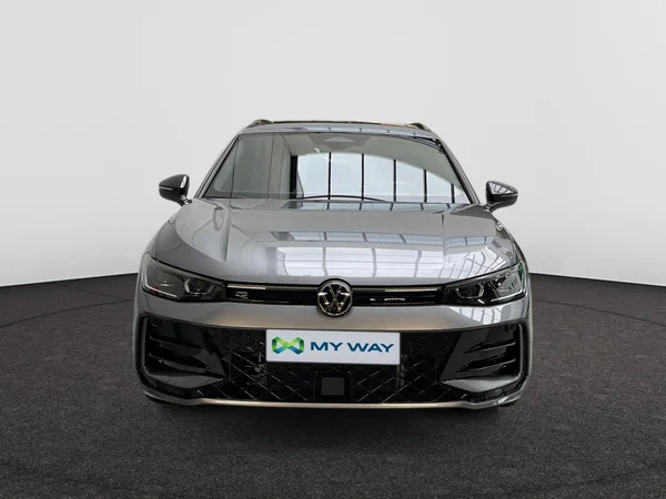 VOLKSWAGEN Passat Variant eHybrid (PHEV) (2025) — foto 13 van 15