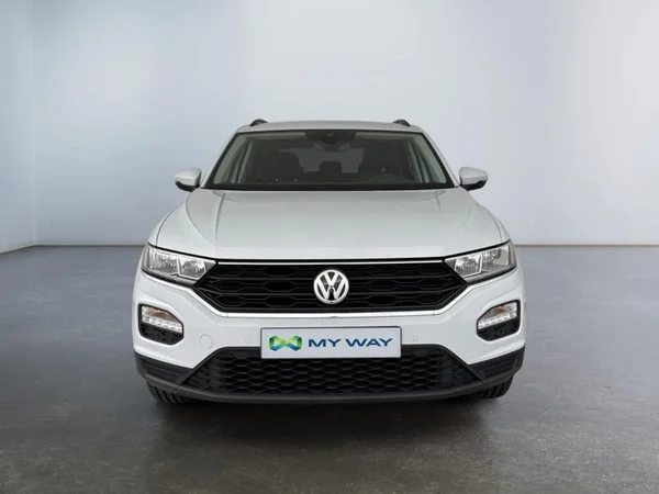 VOLKSWAGEN T-Roc (2019) — foto 11 van 17