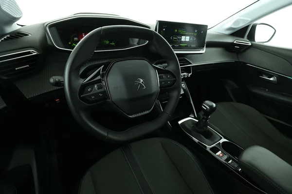 Peugeot 208 (2022) — foto 2 van 16