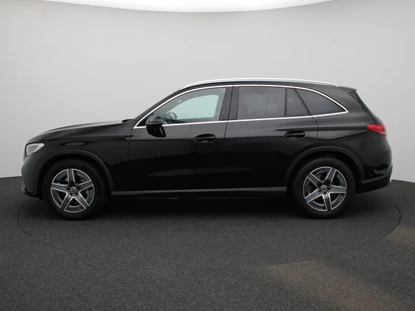 Mercedes-Benz GLC (2025) — foto 34 van 49