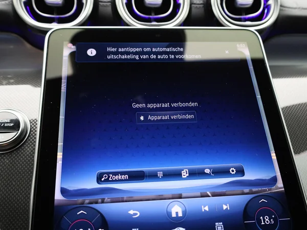 Mercedes-Benz GLC (2025) — foto 16 van 43
