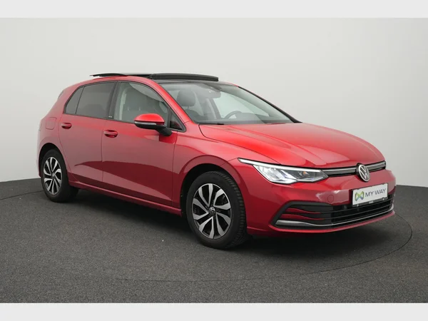 VOLKSWAGEN Golf VIII (2021) — foto 12 van 28