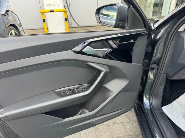 AUDI A1 Sportback (2023) — foto 7 van 24