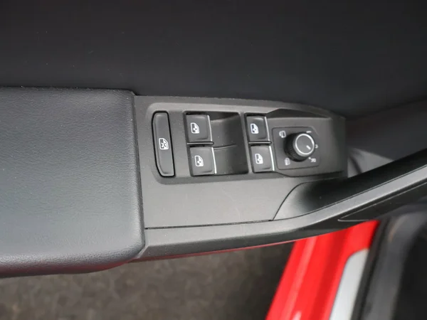 SEAT Leon (2021) — foto 10 van 27