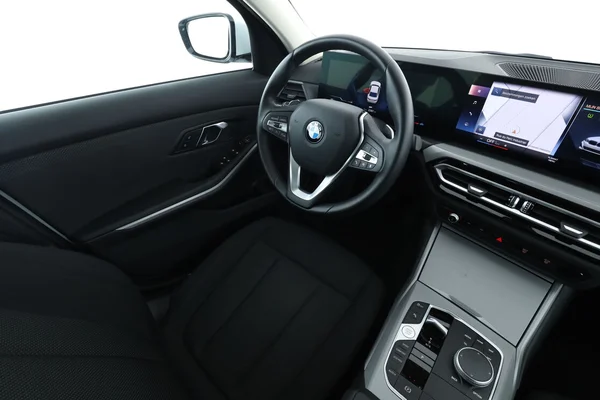 BMW 3-serie (2024) — foto 4 van 16