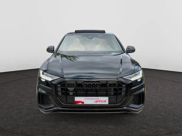 AUDI Q8 PHEV (2023) — foto 12 van 20