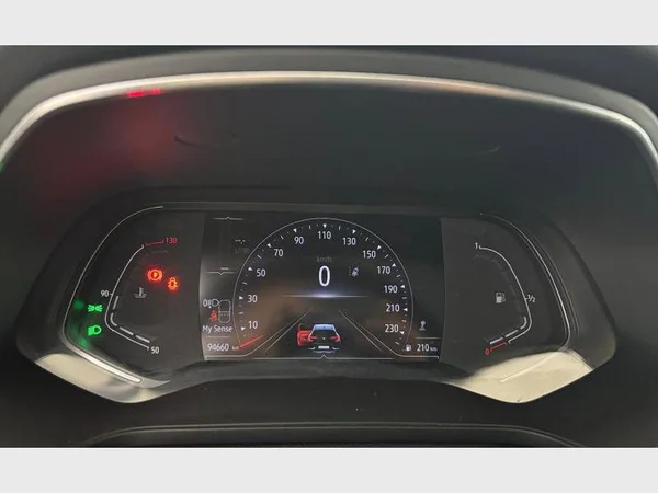 Renault CAPTUR (2020) — foto 4 van 32