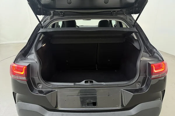 Citroen C4 Cactus (2019) — foto 18 van 22