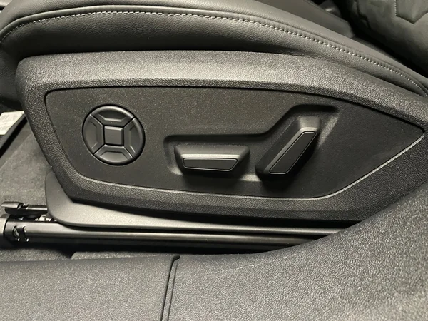 AUDI A6 Avant e-tron (2025) — foto 3 van 13
