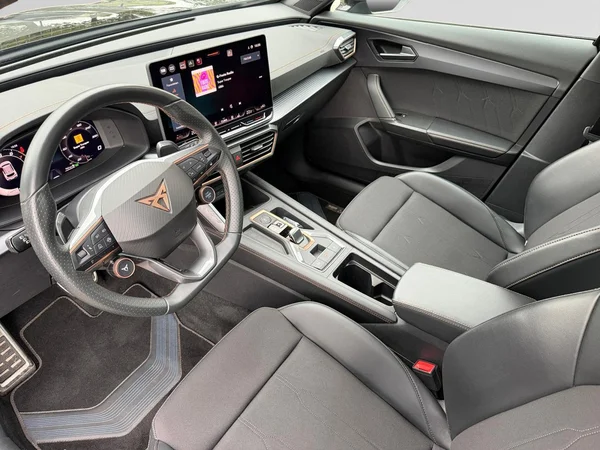 CUPRA Formentor (2025) — foto 8 van 20