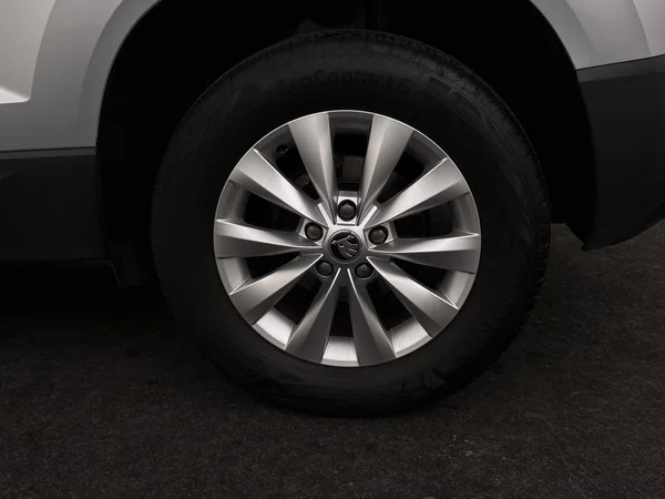 SKODA Karoq (2021) — foto 7 van 26