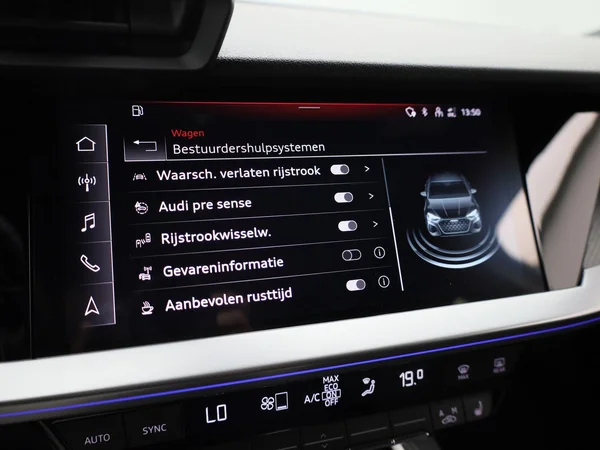 Audi RS3 (2024) — foto 41 van 65
