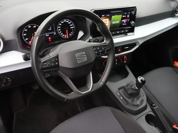 SEAT Ibiza (2022) — foto 6 van 23
