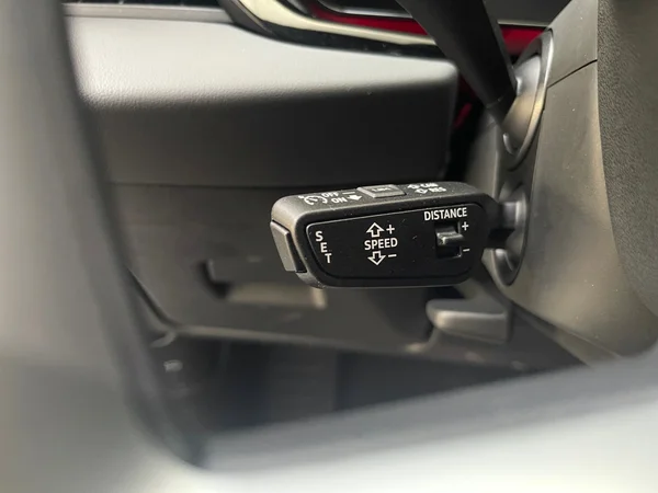 AUDI A6 e-hybrid (PHEV) (2025) — foto 11 van 14