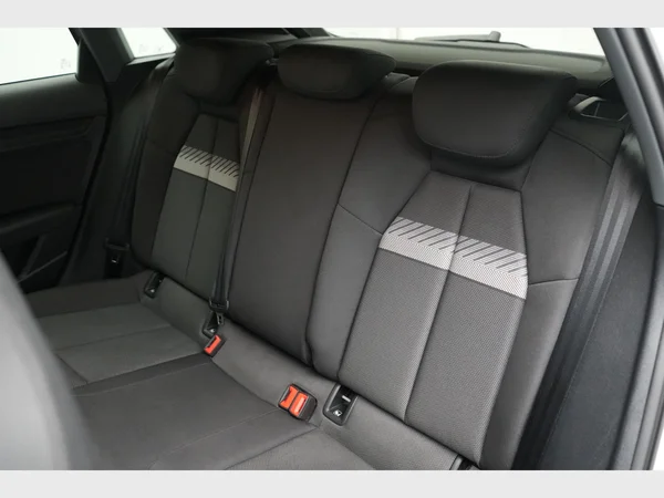 AUDI A3 Sportback PHEV (2024) — foto 11 van 29