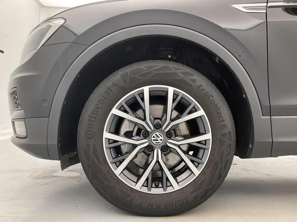 VOLKSWAGEN Tiguan Allspace (2021) — foto 27 van 36