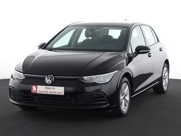 VOLKSWAGEN Golf (2024)