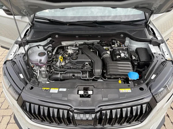 SKODA Karoq (2026) — foto 15 van 24