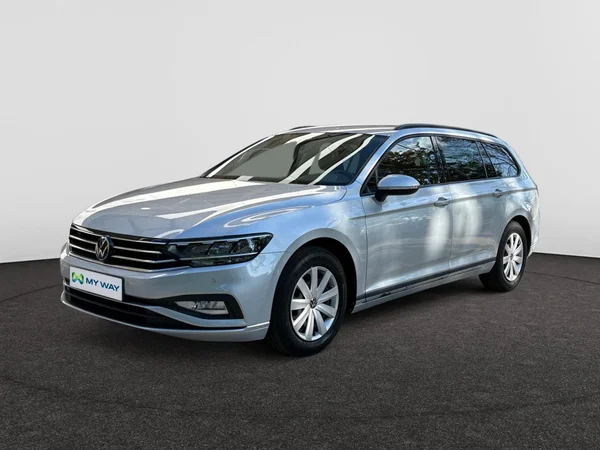 VOLKSWAGEN Passat Variant Dsl (2022) — foto 1 van 24