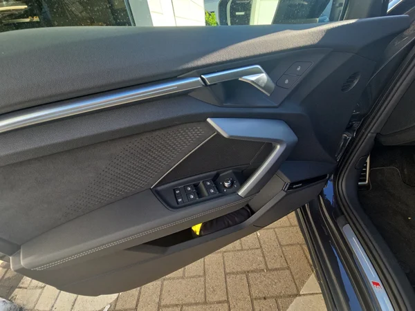 AUDI A3 Alltstreet (2025) — foto 10 van 24