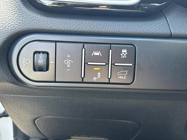 KIA XCeed (2024) — foto 26 van 35