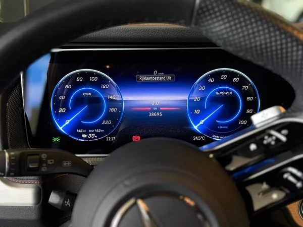 Mercedes-Benz G-Klasse (2025) — foto 7 van 32