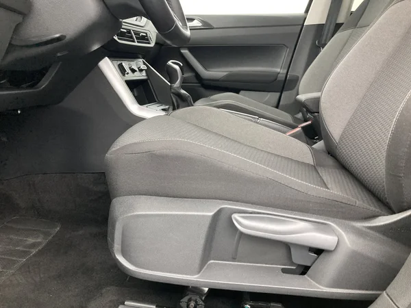 VOLKSWAGEN Polo (2025) — foto 26 van 36