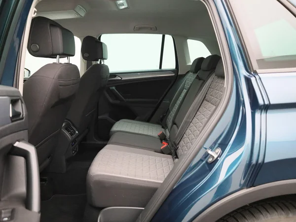 Volkswagen Tiguan (2022) — foto 6 van 39